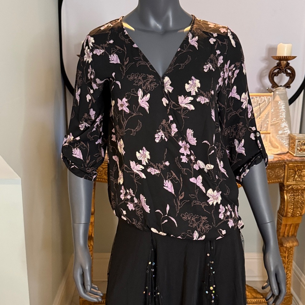 West Kei Purple  and White Mandarin Collar Blouse